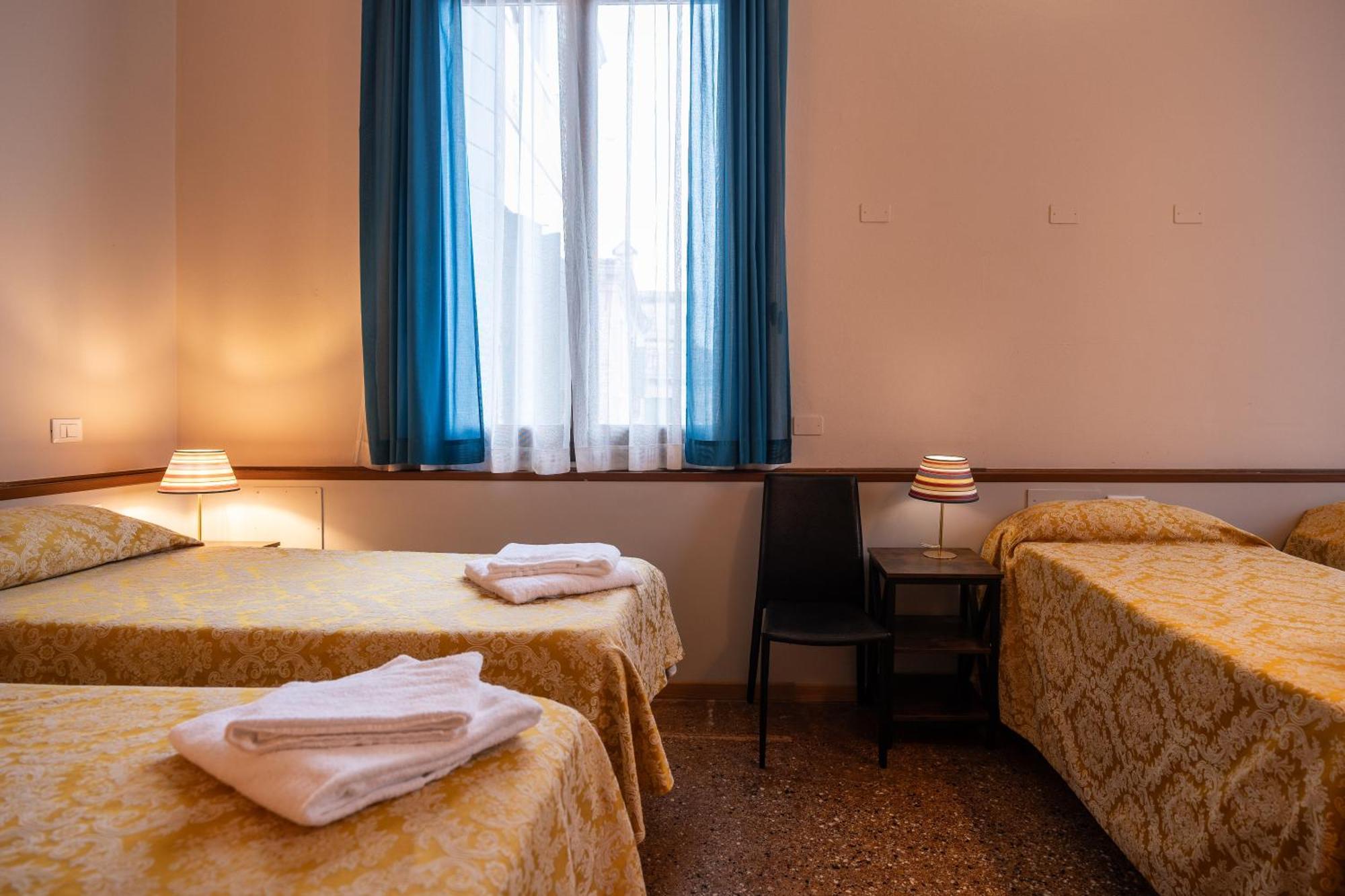 Foresteria Valdese Venezia Εξωτερικό φωτογραφία